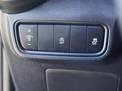 Used 2020 Kia Soul LX FWD image 16