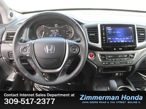 Certified 2017 Honda Ridgeline RTL-T image 12