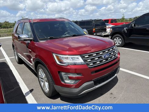 Used 2017 Ford Explorer XLT w/ Equipment Group 201A image 1