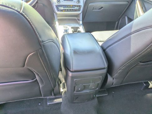 Certified 2024 Ford Explorer XLT w/ Equipment Group 202A AWD/4WD image 33