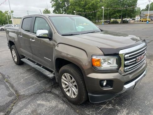 Used 2015 GMC Canyon SLT w/ LPO, Bed Protection Package RWD image 4