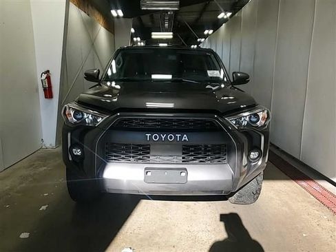 Used 2021 Toyota 4Runner SR5 Premium AWD/4WD image 24