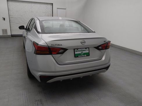 Used 2023 Nissan Altima 2.5 SV image 6