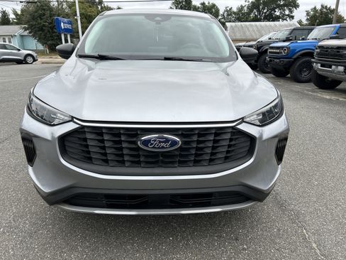 Used 2024 Ford Escape Active image 2
