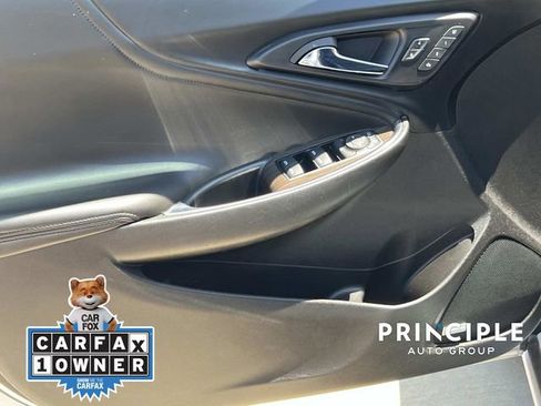 Used 2023 Chevrolet Malibu LT w/ Sport Edition FWD image 12