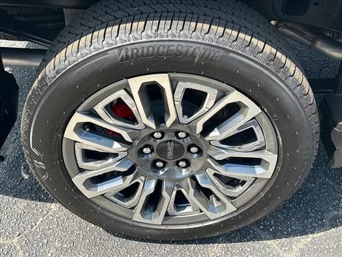 New 2026 GMC Sierra 1500 Denali Ultimate AWD/4WD image 16
