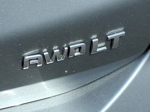 Used 2024 Chevrolet Equinox LT AWD/4WD image 27