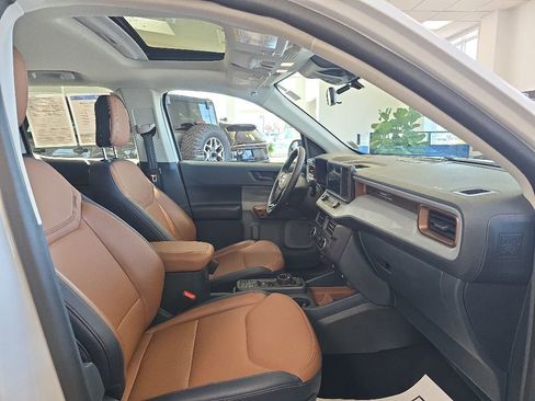 Used 2024 Ford Maverick Lariat FWD image 39