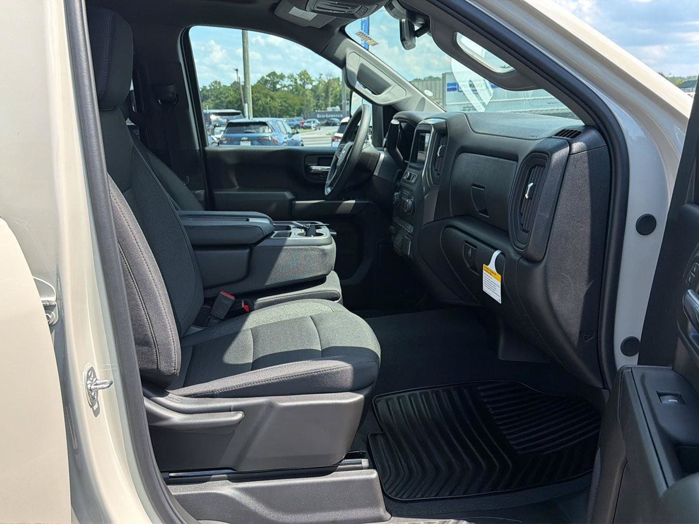 New 2026 Chevrolet Silverado 2500 Custom w/ Custom Value Package AWD/4WD image 13