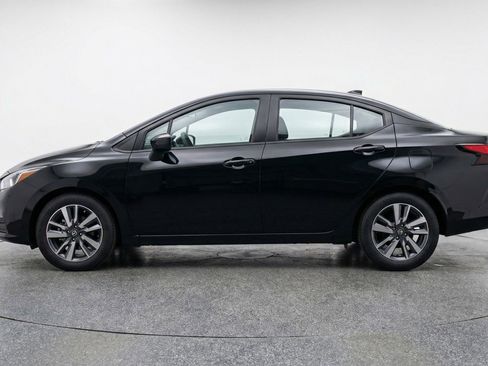 Used 2025 Nissan Versa SV FWD image 5