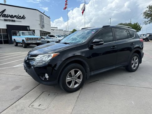 Used 2015 Toyota RAV4 XLE image 1