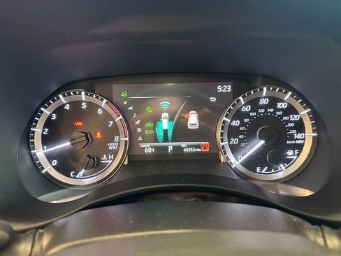 Certified 2024 Toyota Highlander XLE AWD/4WD image 19