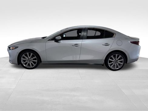 Used 2019 MAZDA MAZDA3 AWD Sedan w/ Select Package image 5
