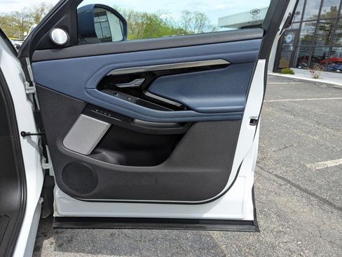 Used 2020 Land Rover Range Rover Evoque SE AWD/4WD image 30