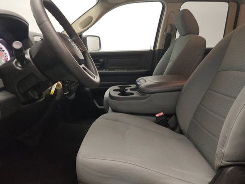 Used 2019 RAM 1500 Tradesman w/ Chrome Plus Package RWD image 17