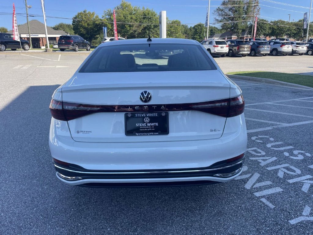 New 2027 Volkswagen Jetta SEL FWD image 5