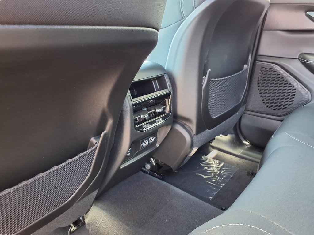New 2027 Jeep Grand Cherokee Laredo X AWD/4WD image 22