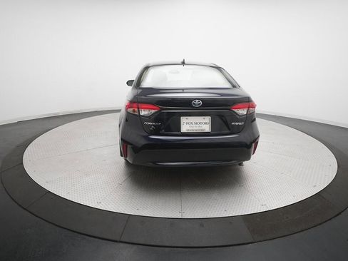 Used 2022 Toyota Corolla LE image 25