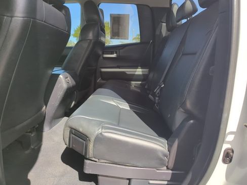 Used 2016 Toyota Tundra Limited w/ Limited Premium Package image 20