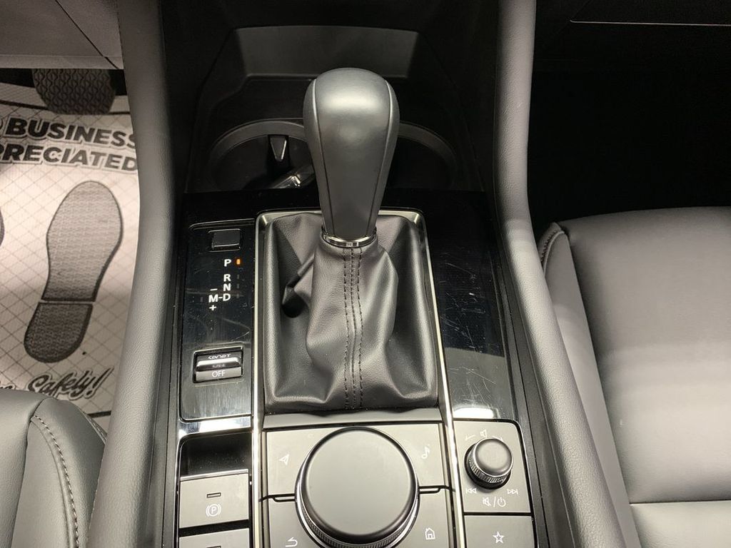 Used 2023 MAZDA MAZDA3 s FWD image 17
