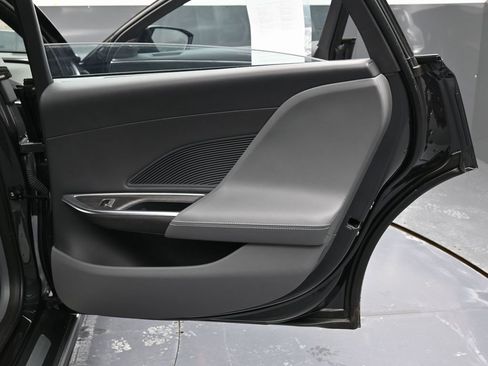 Used 2024 Lucid Air Grand Touring image 35