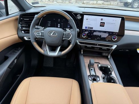Used 2026 Lexus RX 350h image 8