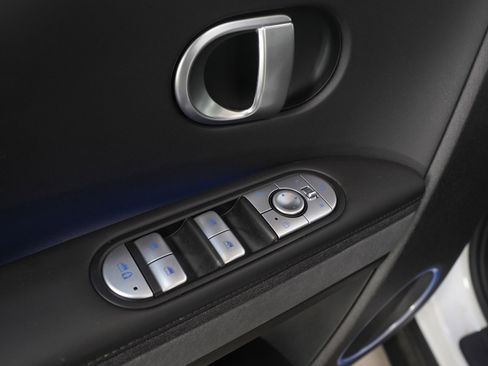 Used 2023 Hyundai Ioniq 5 SEL image 21