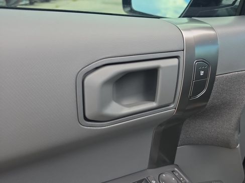 New 2027 Kia EV3 Wind FWD image 17