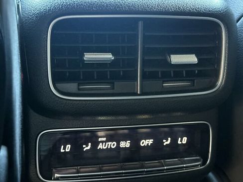 Certified 2023 Mercedes-Benz GLE 450 4MATIC image 16