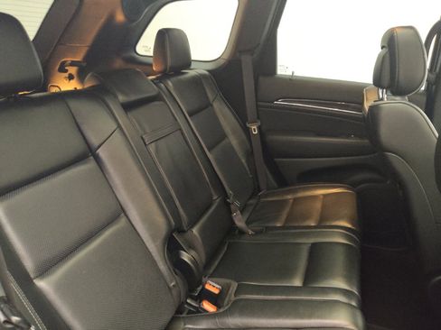 Used 2020 Jeep Grand Cherokee Overland AWD/4WD image 19