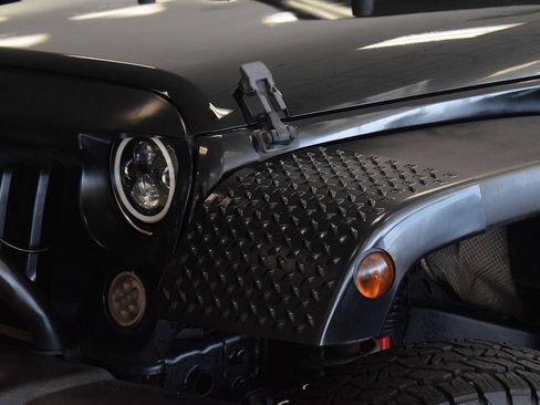 Used 2008 Jeep Wrangler X AWD/4WD image 21