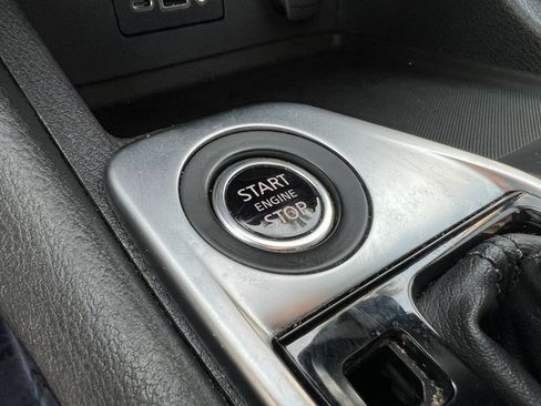 Used 2022 Nissan Sentra SV w/ Trunk Package image 19