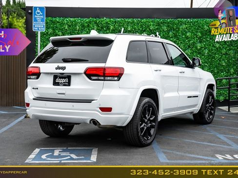 Used 2021 Jeep Grand Cherokee Laredo X AWD/4WD image 5
