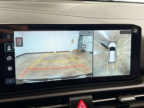 New 2026 Kia Sportage SX image 14