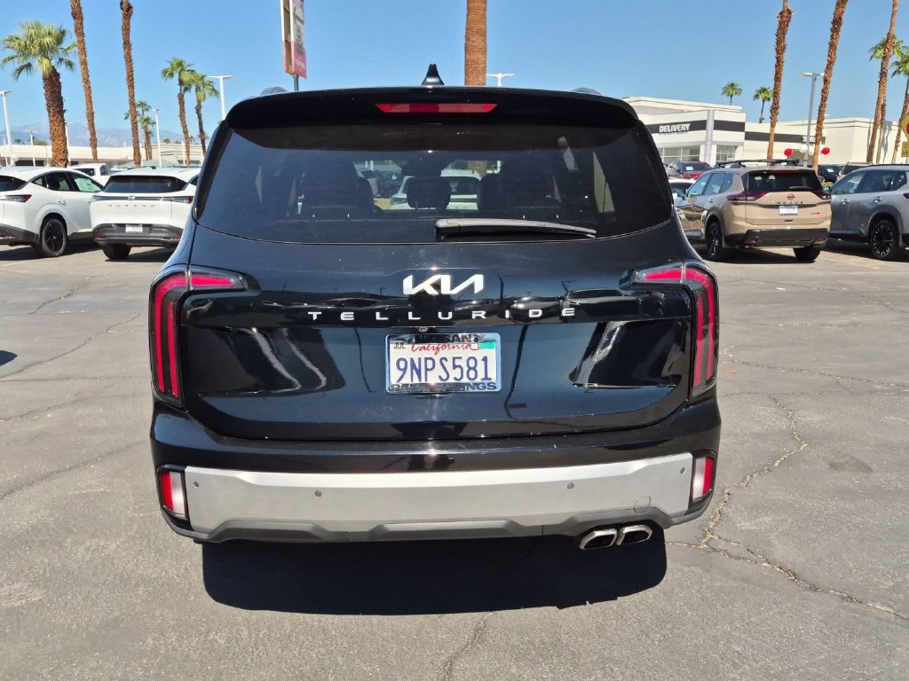 Used 2024 Kia Telluride EX FWD image 4