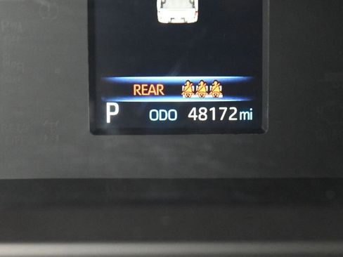 Used 2023 Toyota Tundra SR5 w/ SR5 Premium Package AWD/4WD image 18