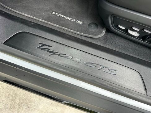 Used 2024 Porsche Taycan GTS image 17