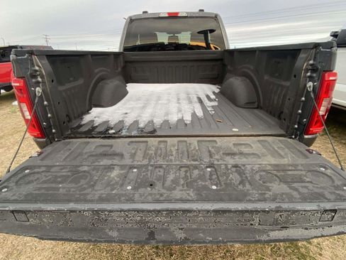 Used 2022 Ford F150 XLT image 8