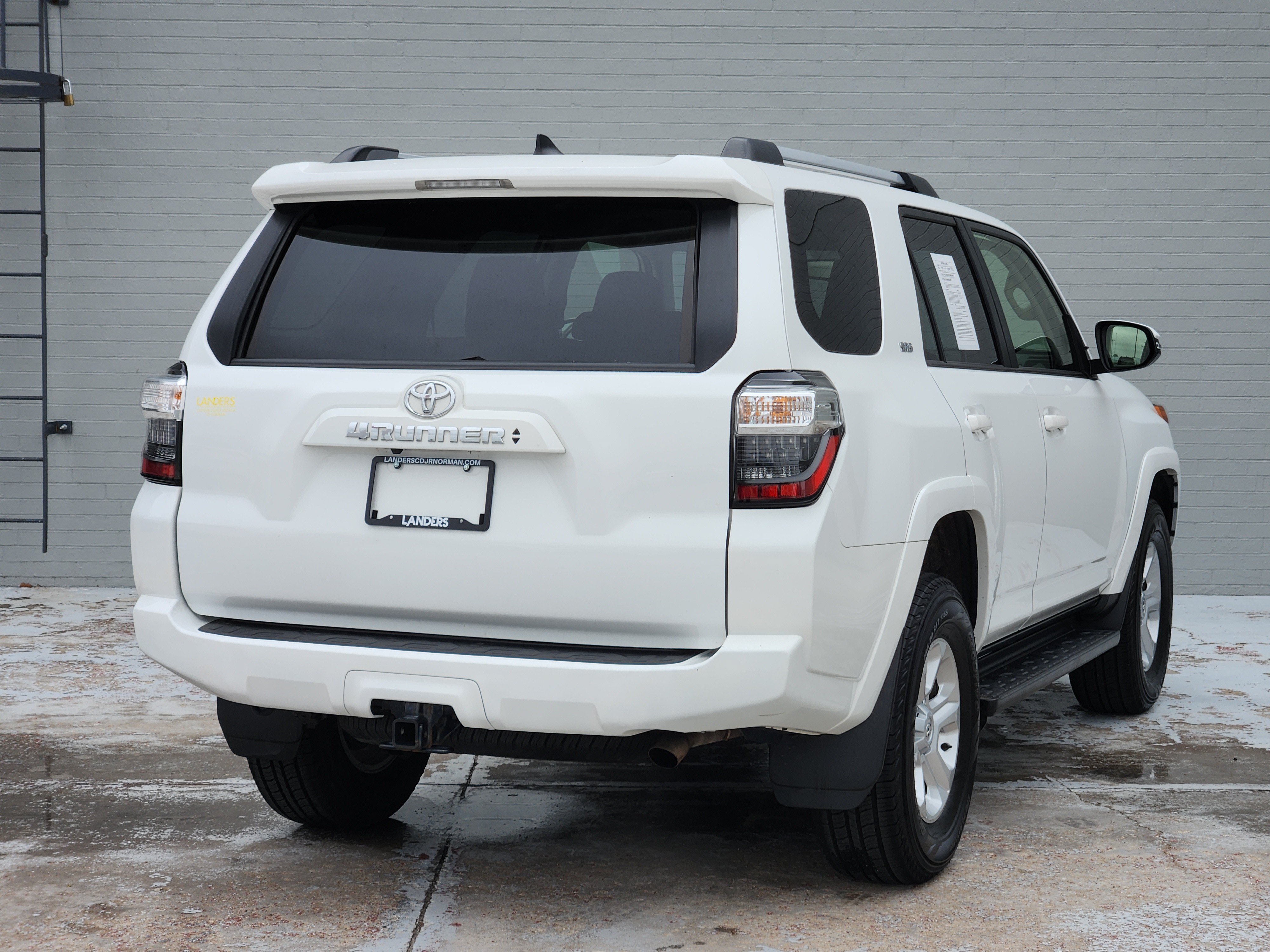 Used 2024 Toyota 4Runner SR5 Premium AWD/4WD image 8