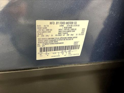 Used 2018 Ford Explorer XLT image 34