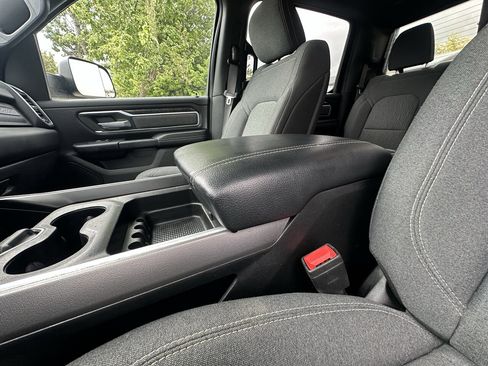 Used 2019 RAM 1500 Big Horn AWD/4WD image 39