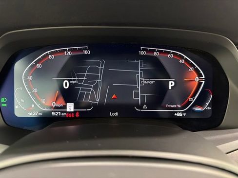 Used 2022 BMW X5 xDrive40i w/ M Sport Package AWD/4WD image 32