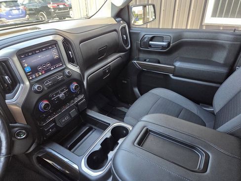 Used 2019 Chevrolet Silverado 1500 RST AWD/4WD image 21