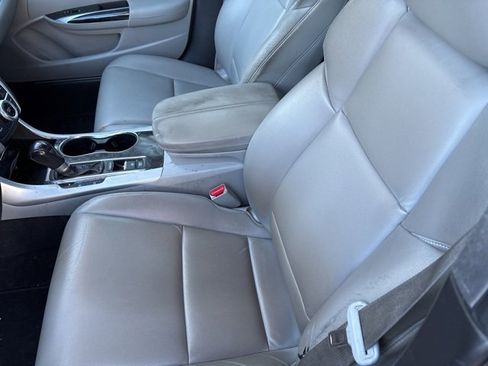 Used 2020 Acura TLX 2.4L image 19