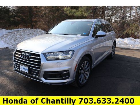 Used 2018 Audi Q7 3.0T Prestige image 3
