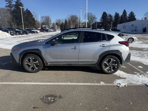 Used 2025 Subaru Crosstrek 2.0i Premium image 11