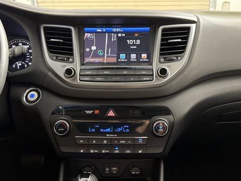 Used 2018 Hyundai Tucson SEL Plus AWD/4WD image 15