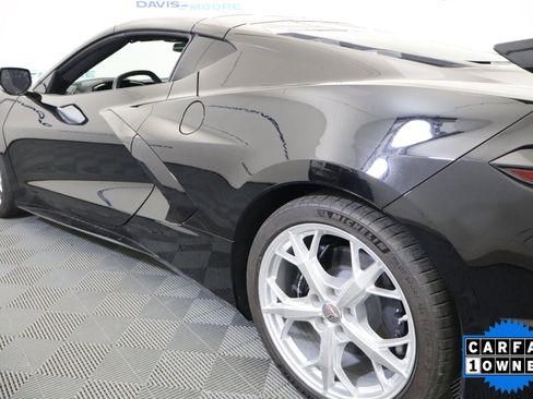 Used 2023 Chevrolet Corvette Stingray Coupe w/ 1LT RWD image 11