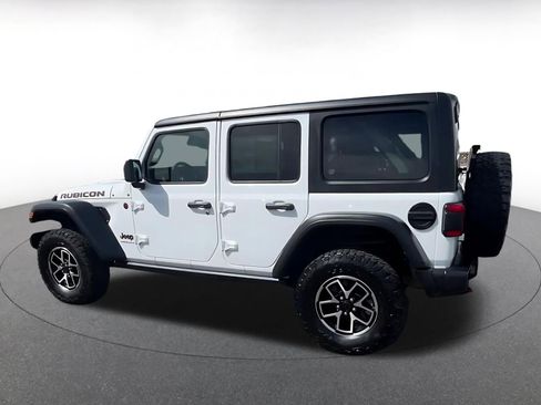 Used 2025 Jeep Wrangler Rubicon image 10