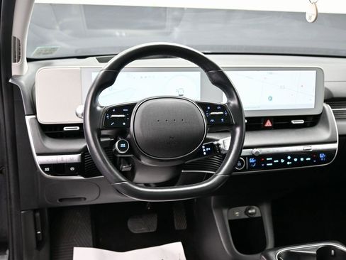 Used 2024 Hyundai Ioniq 5 Limited image 34